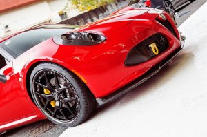 Alfa Romeo 4C Carbon Fiber Front Splitter 